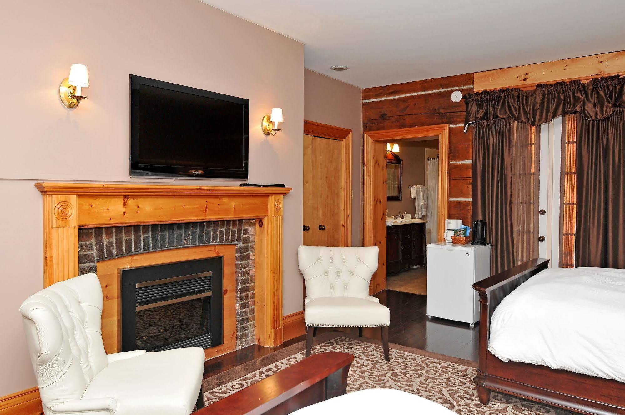 Eganridge Resort, Golf Club & Spa Bobcaygeon Extérieur photo